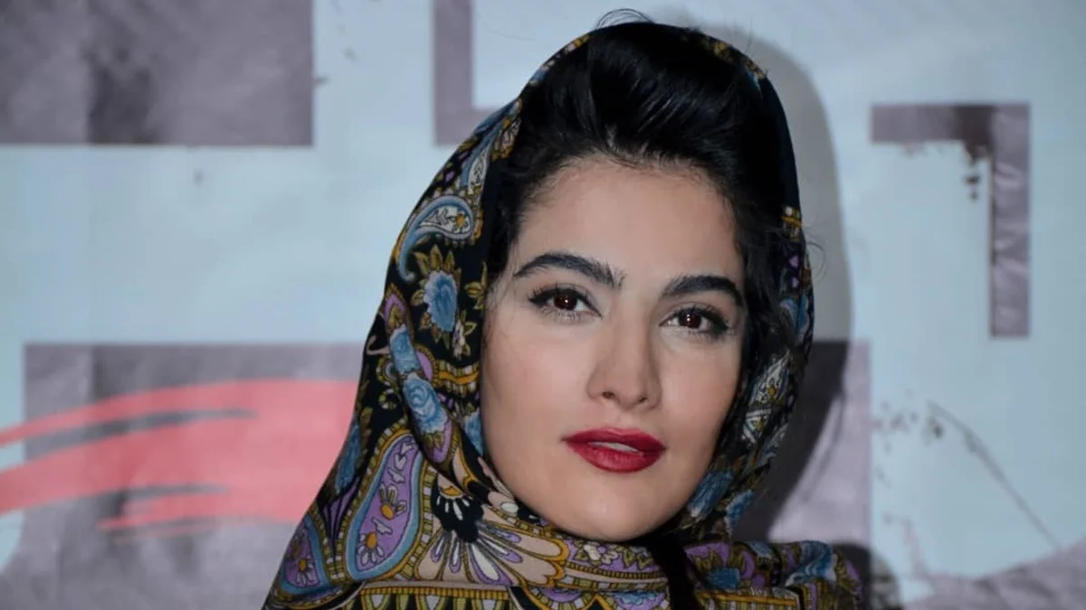 پشت صحنه گریم ریحانه رضی؛ حوری سریال تاسیان