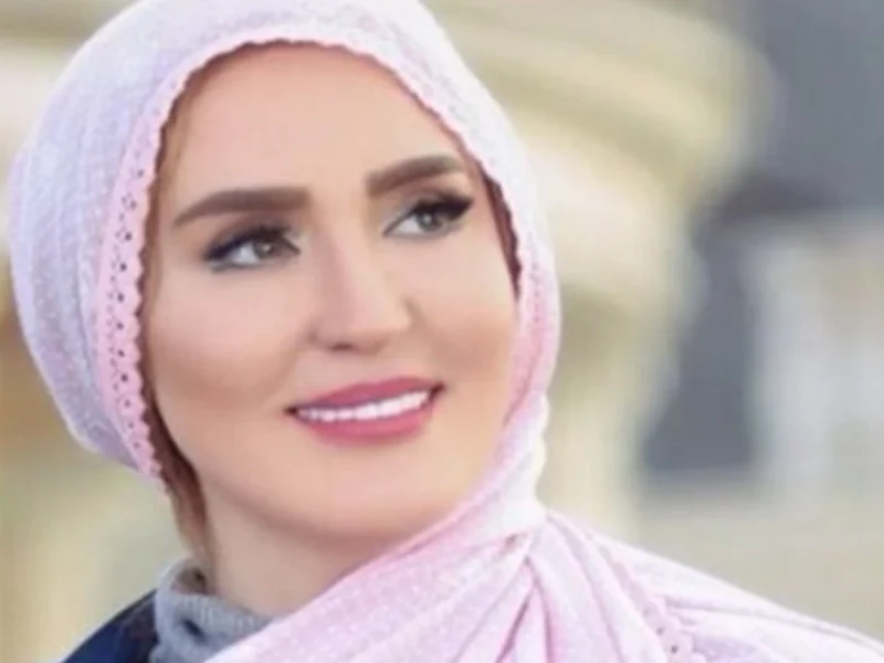 تصویر روز | هوش مصنوعی برای مرحوم ماه چهره خلیلی و زهره فکور صبور ۵۰ سال بعد هوش مصنوعی برای مرحوم ماه چهره خلیلی و زهره فکور صبور ۵۰ سال بعد