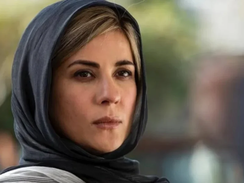 عکس شباهت عجیب چهره سارا بهرامی به چهره جوانی مادرش