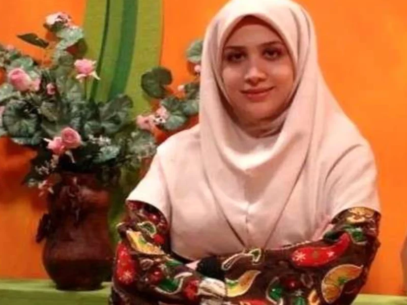 تصویر روز | عکس دیدنی مادر و دختری سارا روستاپور مجری عکس دیدنی مادر و دختری سارا روستاپور مجری