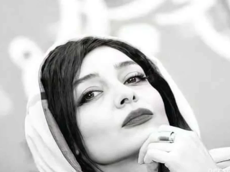 خبر روز | کمند امیرسلیمانی و ساره بیات در کنار پدرانشان 1 کمند امیرسلیمانی و ساره بیات در کنار پدرانشان