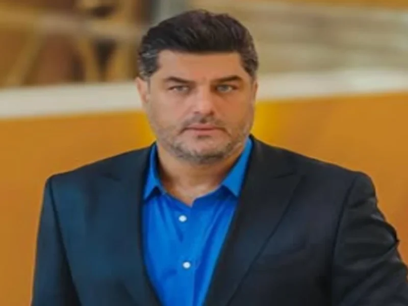 قاب جذاب و خانوادگی سام درخشانی در کنار دختر و پسرش