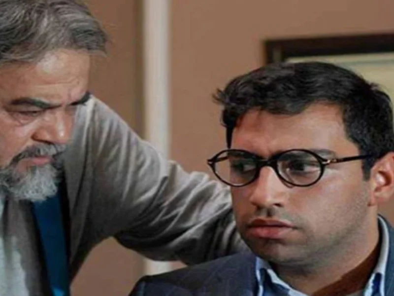 مجری جنجالی در کنار مادر و خواهرش سامان گوران