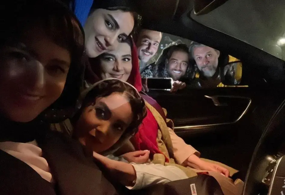 سفر در زمان| تصویر دیده نشده از سامیه لک در پشت صحنه سریال جزیره سامیهلک 7