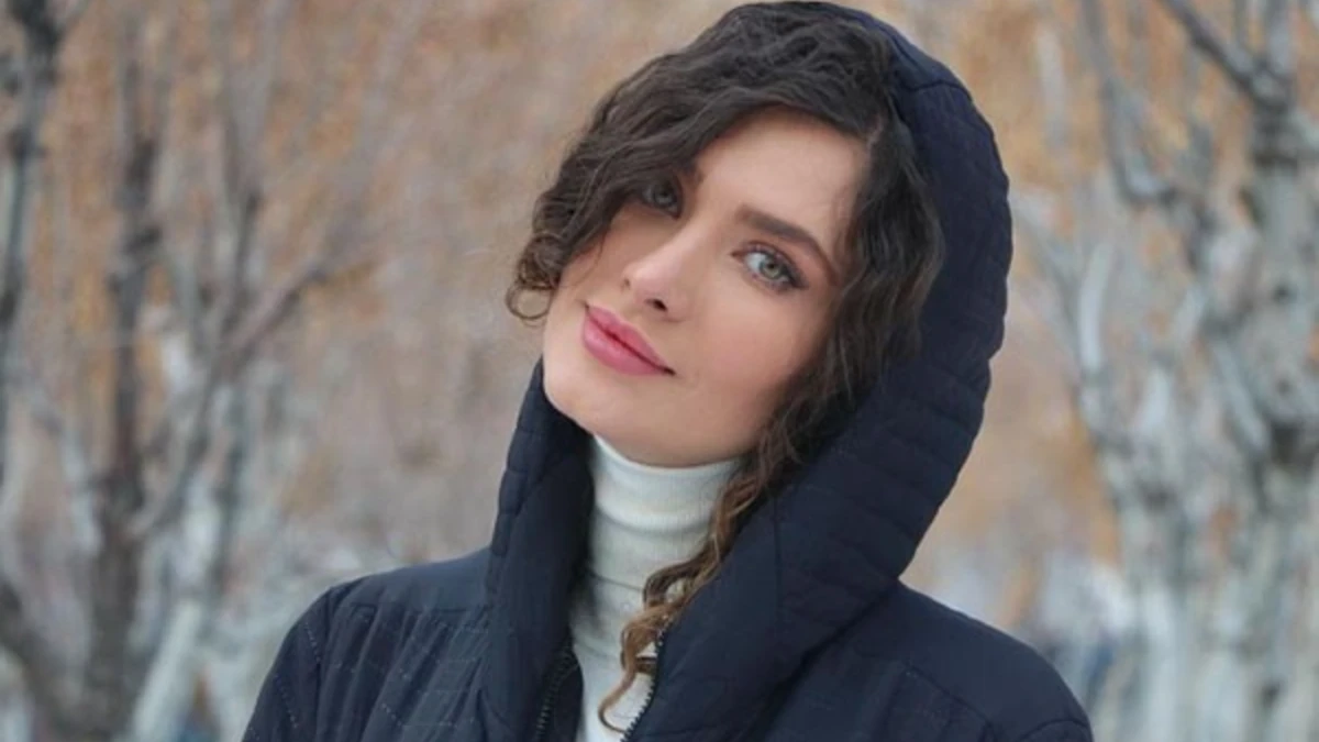 چهره جذاب ساناز سعیدی