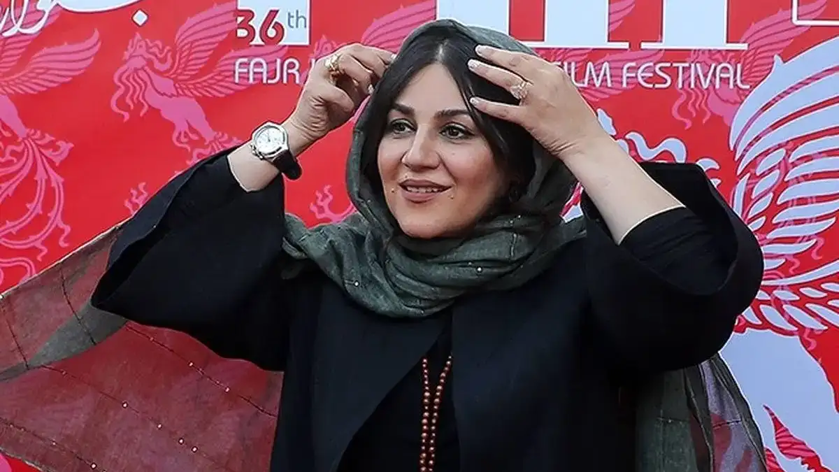 خبر روز| استایل پاییزی و متفاوت ستاره اسکندری در اکران آن سوی حصارهای لالهزار استایل پاییزی و متفاوت ستاره اسکندری در اکران آن سوی حصارهای لالهزار