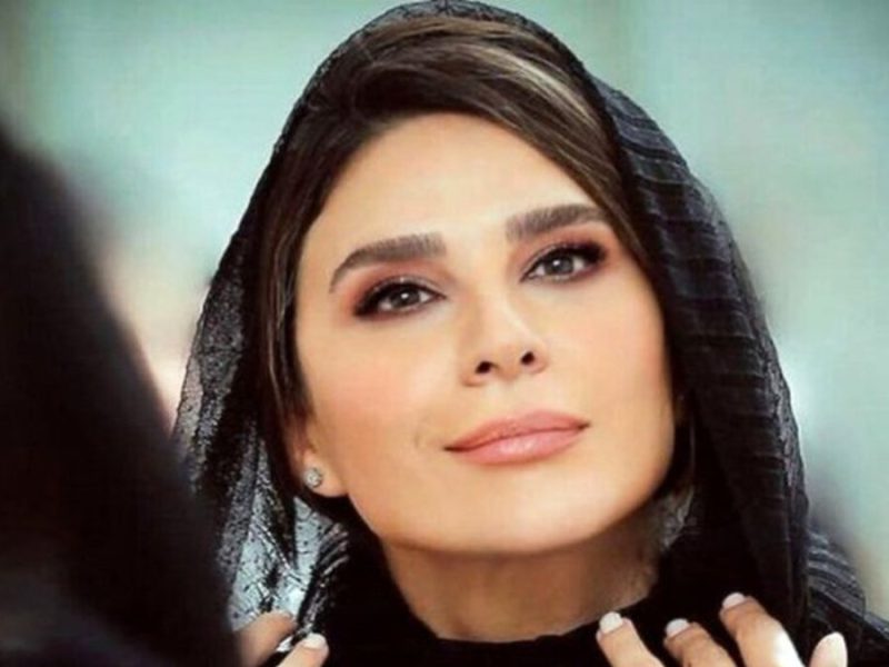 تصویر روز | چهره جنجالی خواهر «سحر دولتشاهی» شباهت باورنکردنیش