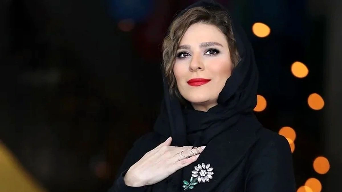عکس بچگی «سحر دولتشاهی» در سن ۱۰ سالگی