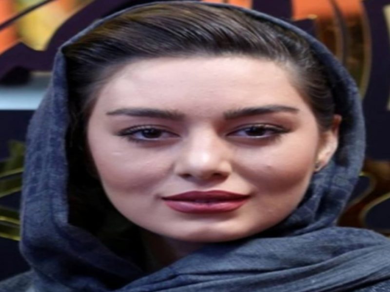 سحر قریشی با استایل عجیبش