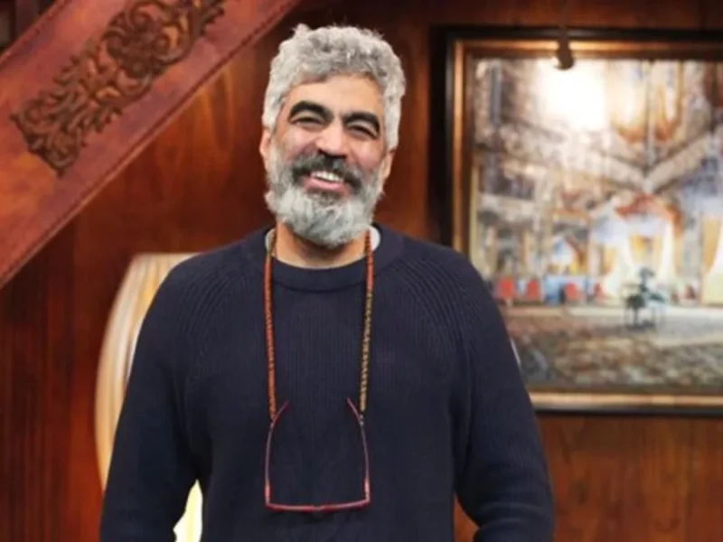 خبر روز | تصاویر خانوادگی سروش صحت به همراه همسر و پسر جوانش تصاویر خانوادگی سروش صحت به همراه همسر و پسر جوانش