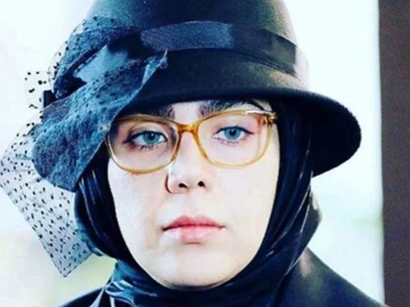 تصویر روز | عکس های جدید حدیث چهره پرداز مژگان سریال بچه مهندس عکس های جدید حدیث چهره پرداز مژگان سریال بچه مهندس