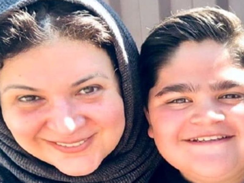 عکس جذاب و خاص «هما و فهیمه» در پشت صحنه سریال پایتخت؛ سال 91