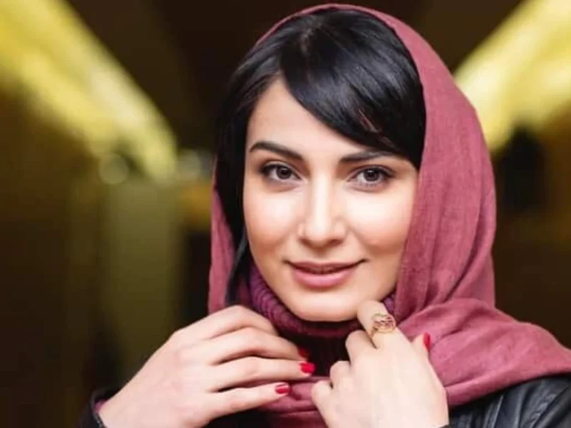 عکس جدید استایل متفاوت بازیگر زن مشهور سریال پایتخت در سالن زیبایی! 