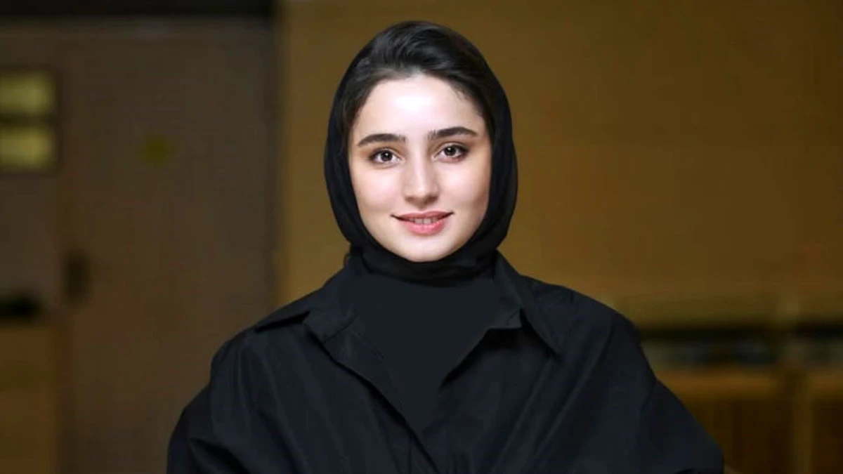 چهره دیدنی سها نیاستی در مراسم کن غوغایی به پا کرد