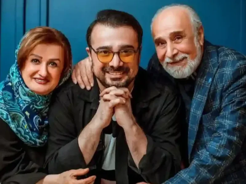 قاب خانوادگی کمند و سپند امیرسلیمانی کنار پدر