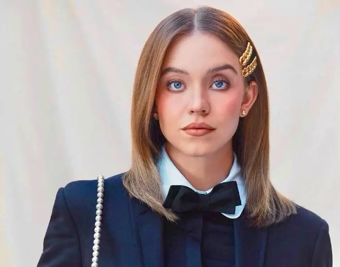 سیدنی سوئینی 12