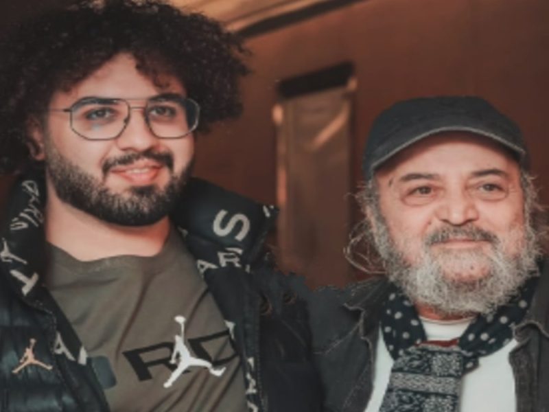 خبر روز | قاب جذاب پدر پسری سیروس مقدم و پسرش سهیل در اکران مردمی قاب جذاب پدر پسری سیروس مقدم و پسرش سهیل در اکران مردمی