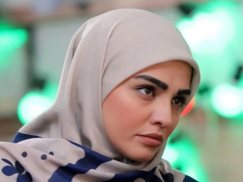 عکس «شیوا موحد» بچه مهندس 4 با لباس عروس در کنار همسرش
