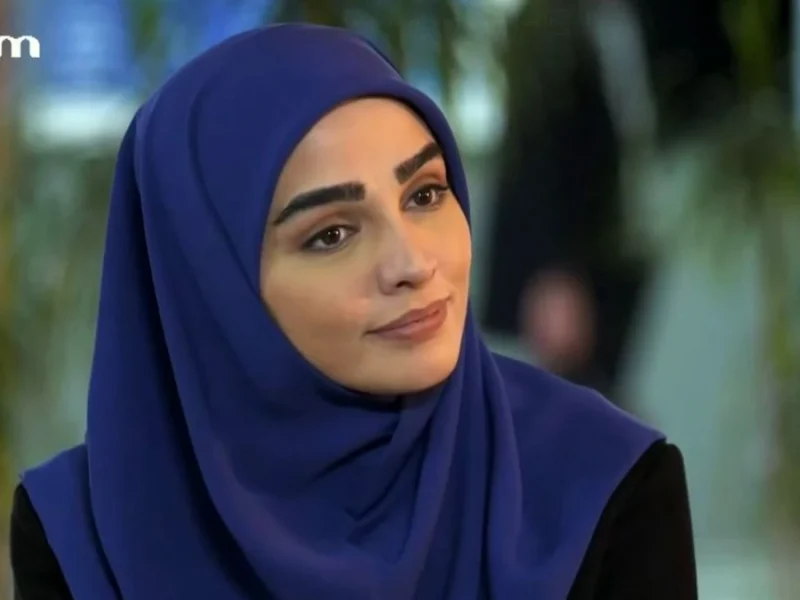 عکس سیما خضرآبادی «شیوا» سریال بچه مهندس 4 در حال اسب سواری