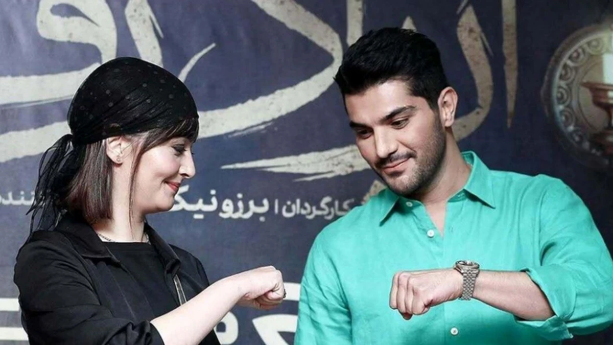 خبر روز | صحنه دیدنی و خاص خواستگاری سینا مهراد از پردیس احمدیه صحنه دیدنی و خاص خواستگاری سینا مهراد از پردیس احمدیه