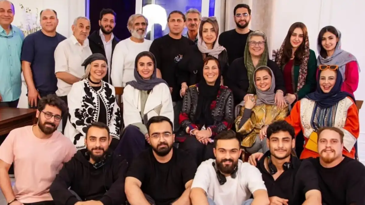 خبر روز | دعوای خانمها در «شام ایرانی» بالا گرفت! 1 دعوای خانمها در «شام ایرانی» بالا گرفت!