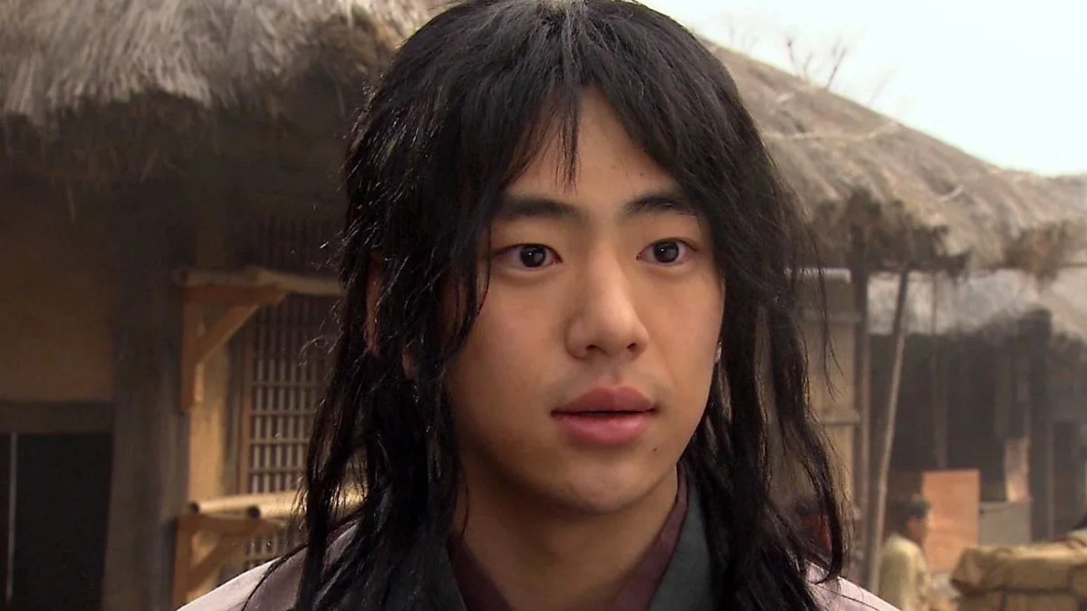 عکس «شاهزاده یوری» سریال جومونگ در مراسم عروسی‌اش