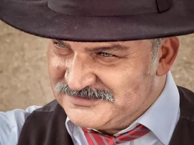 خبر روز | شغال با حضور شبنم مقدمی، کامبیز دیرباز و مهدی سلطانی کلید خورد شغال با حضور شبنم مقدمی، کامبیز دیرباز و مهدی سلطانی کلید خورد