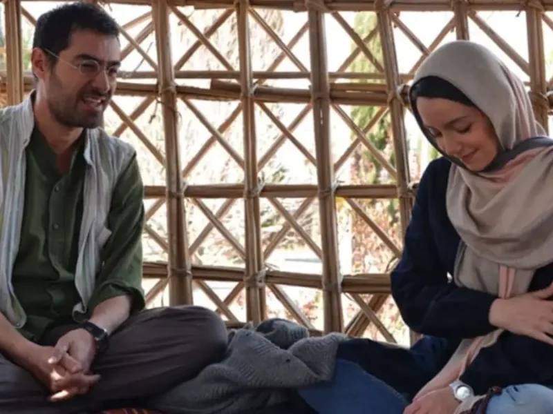 شهاب حسینی در کنار همسر دومش ساناز ارجمند سوژه شد