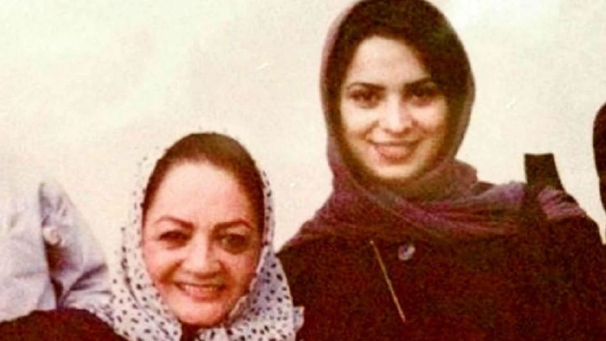 شهلا ریاحی و لیلا فروهر در نمایی از فیلم چهار خواهر