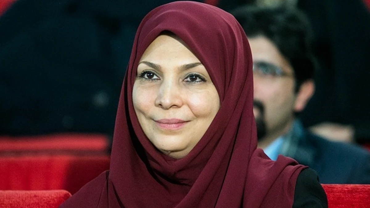 شیده معاونی مجری دهه ۶۰