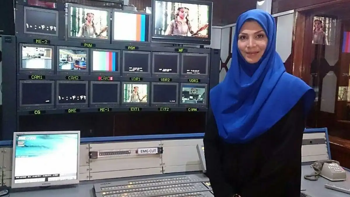 عکس دیدنی «شیده معاونی» مجری مشهور برنامه کودک در خردسالی دهه 50