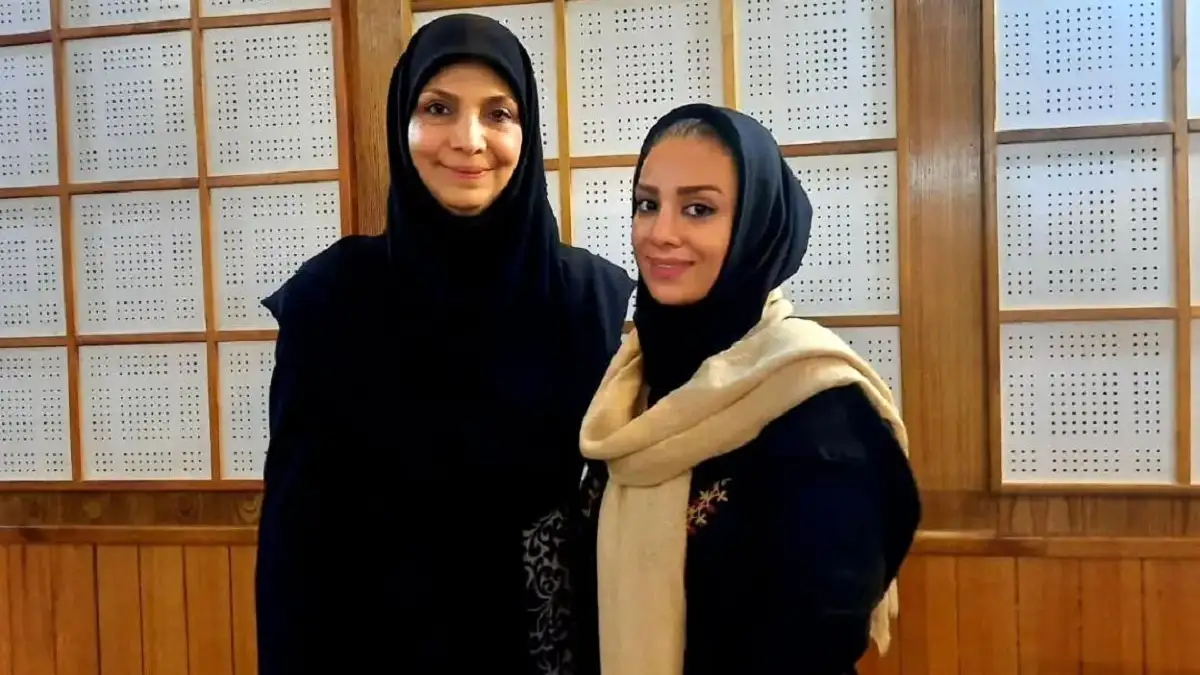 عکس «شیده معاونی» مجری تلویزیون در کنار دخترش