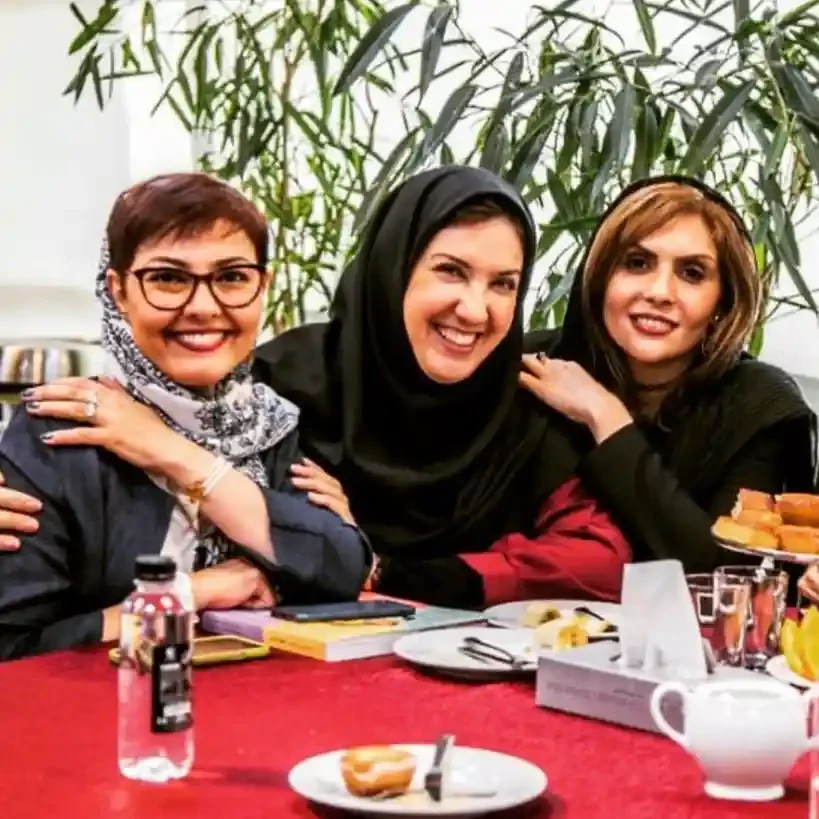 خبر روز | بیوگرافی و زندگی شخصی «شیوا مکینیان» شری همسر ارسطو شیوا1 1 edited