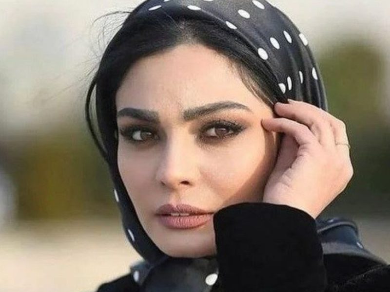 عکس‌های صحرا اسداللهی با چادر زیبای گل گلی چقدر چادر بهشون میاد