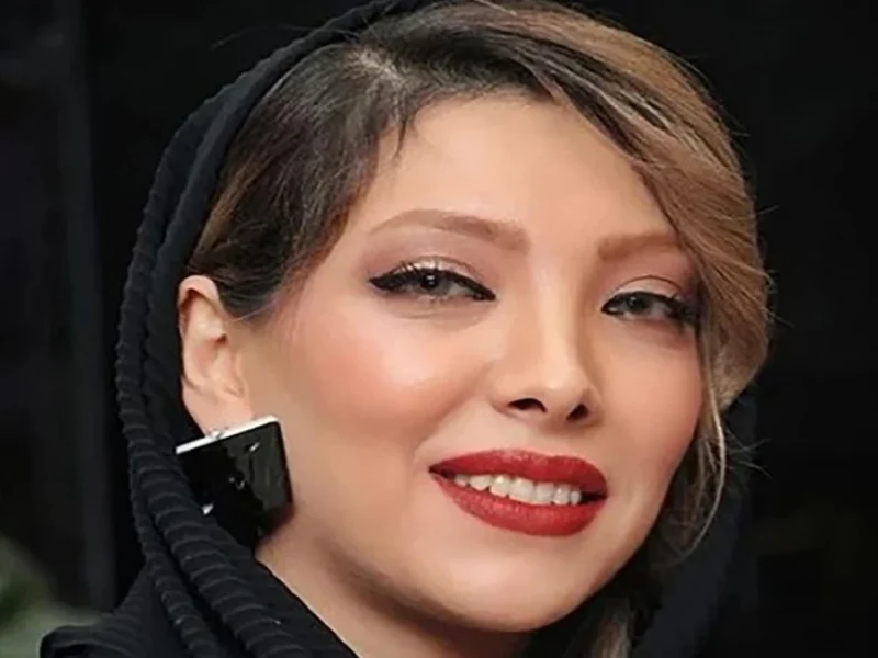 استایل شیک و مجلسی صدف اسپهبدی در یک مراسم