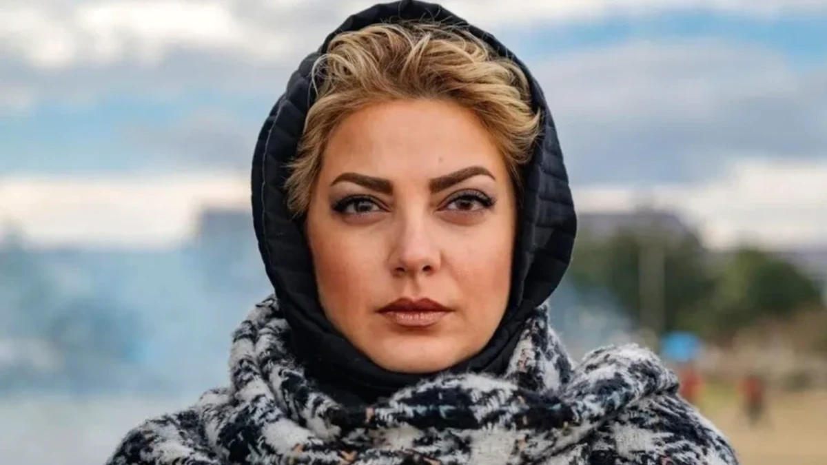 عکس «طناز طباطبایی» در پشتصحنه میوه ممنوعه سال 1383