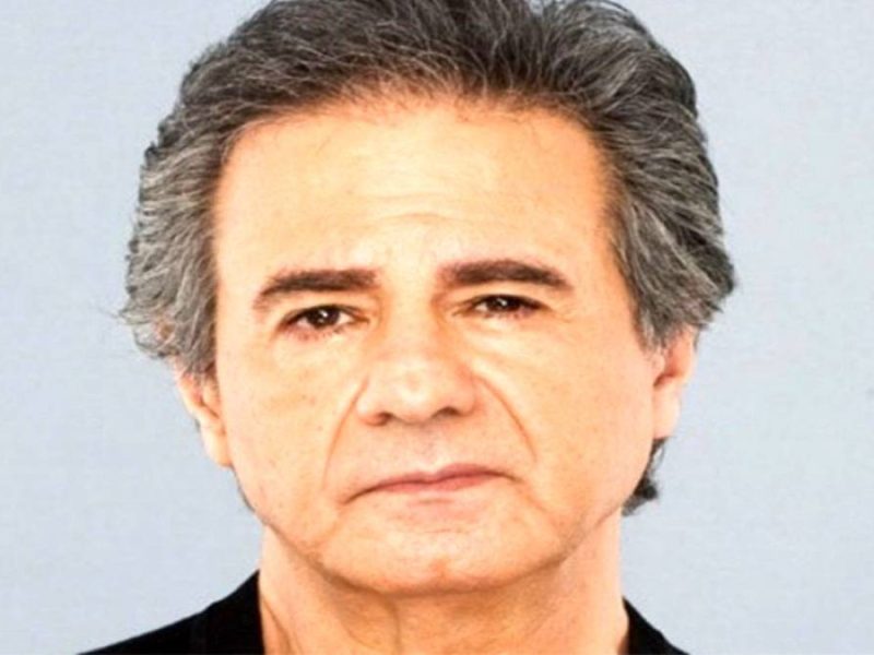 سفر در زمان؛ «فریماه فرجامی» در سال 60؛ «عارف»