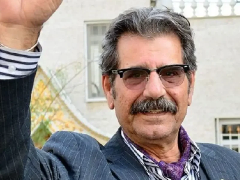 عکس دیده نشده عزت الله مهرآوران و لیلا فروهر در سال 44