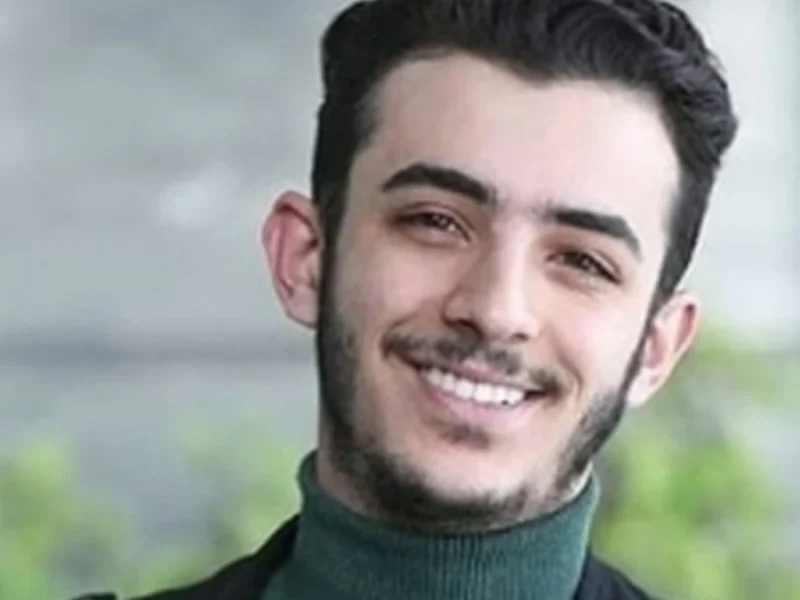 شباهت خیلی زیاد علی شادمان بازیگر یاغی با کودکیش