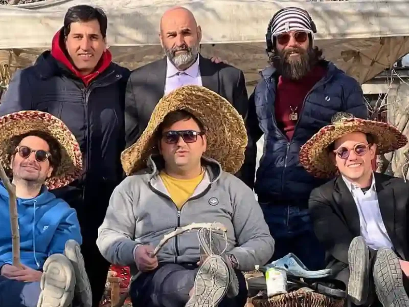 عکس دیدنی و جذاب «علی مسعودی» در پشت صحنه سریال بدل
