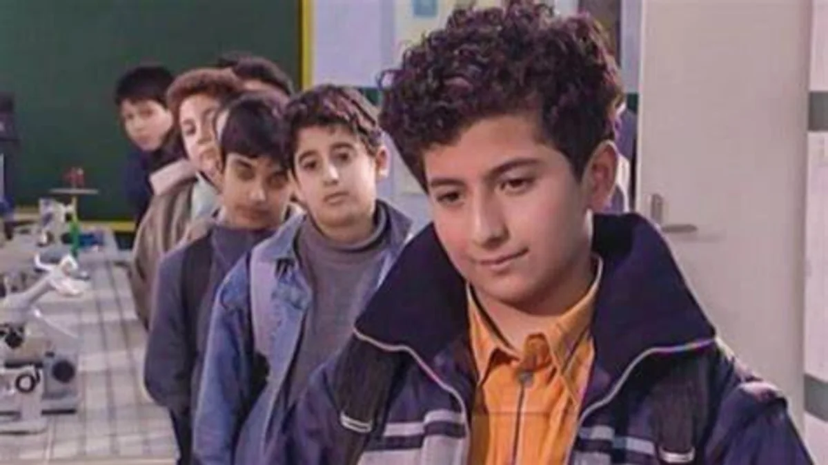 شمایلی تازه از یک جوان عاصی و عاشق درباره علیرضا جعفری از مهمان مامان تا برتا داستان یک اسلحه علیرضا جعفری 1