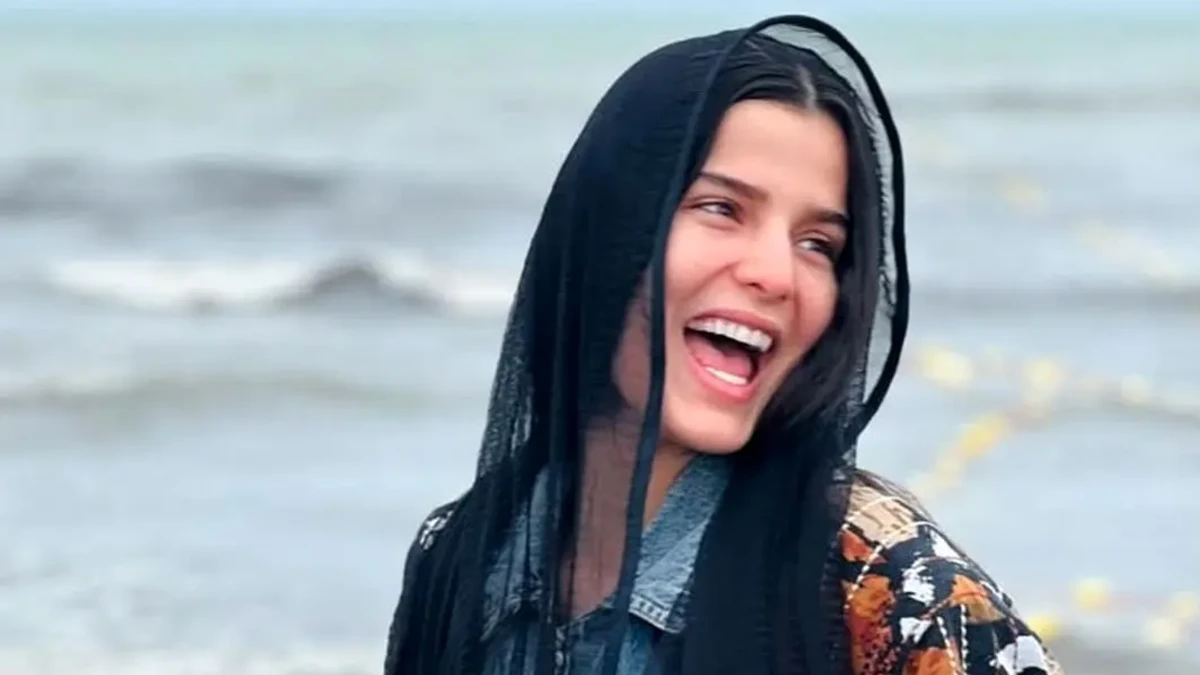 غزاله اکرمی «سوجان» 20 ساله در مراسم اکران یک فیلم؛ سال 97 غزاله اکرمی «سوجان» 20 ساله در مراسم اکران یک فیلم؛ سال 97