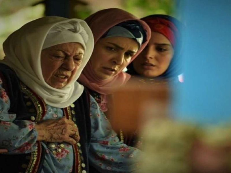 «فرخنده طالبی و ثریا قاسمی» در پشت صحنه سریال