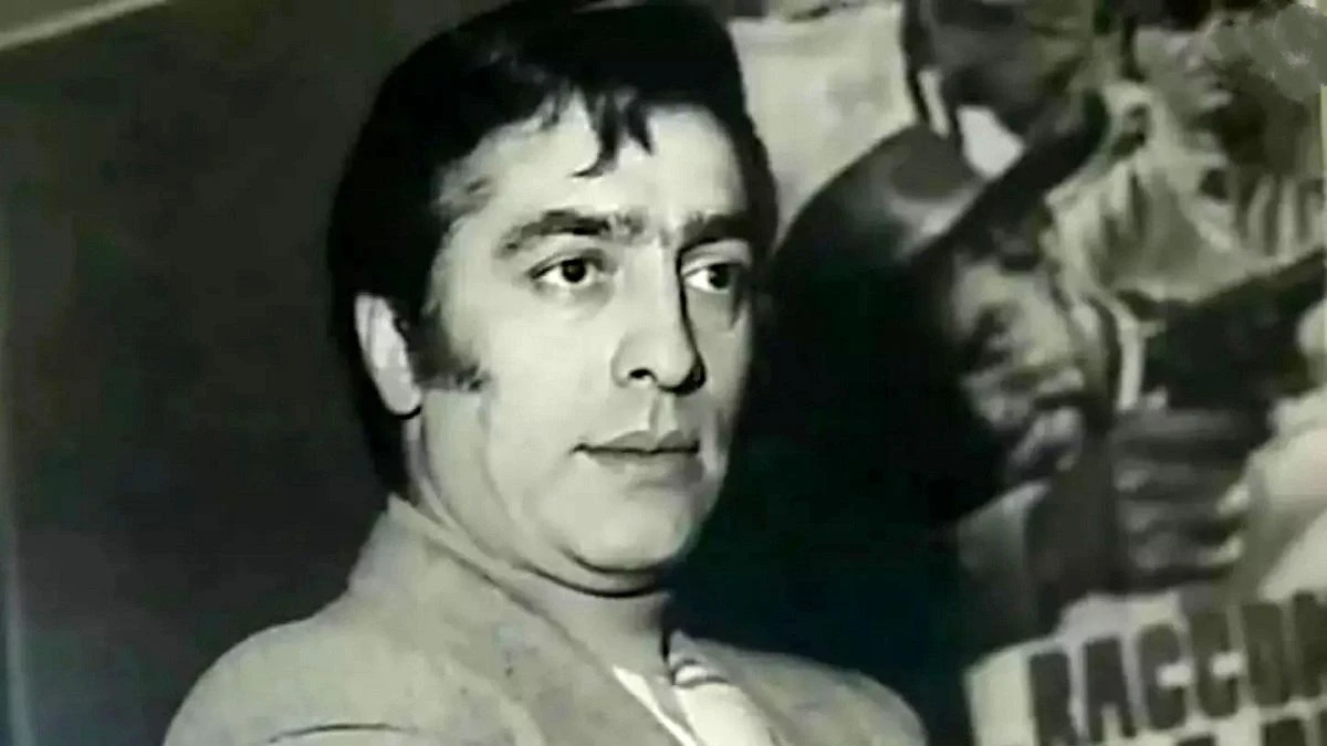 خبر روز | عکس کمتر دیده شده فردین در دوران پیری و در خانه شخصیاش در تهران عکس کمتر دیده شده فردین در دوران پیری و در خانه شخصیاش در تهران