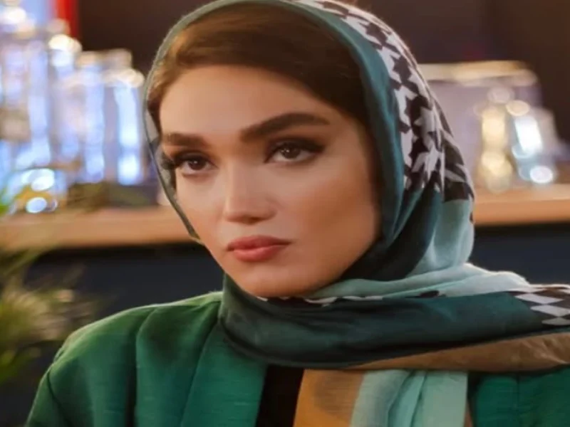 فرزانه قاسم زاده «آرزو دائمی» فیلم سينمايى هتل با استایل پاییزه