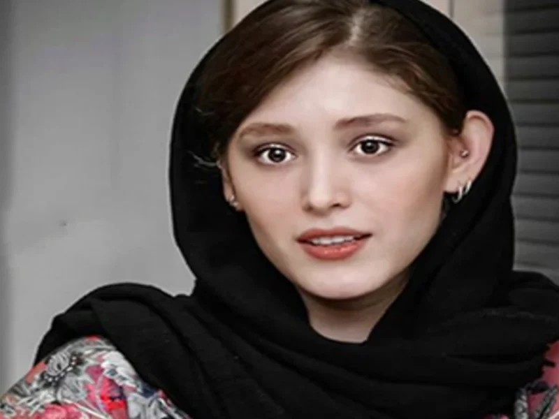 عکس هایی جذاب از تیپ جدید فرشته حسینی همسر نوید محمدزاده