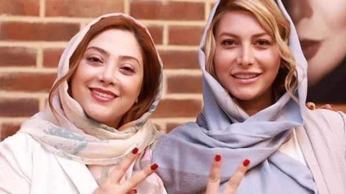 تصویر روز | وقتی فریبا نادری در مقابل دوربین عکاسان ظاهر میشه وقتی فریبا نادری در مقابل دوربین عکاسان ظاهر میشه