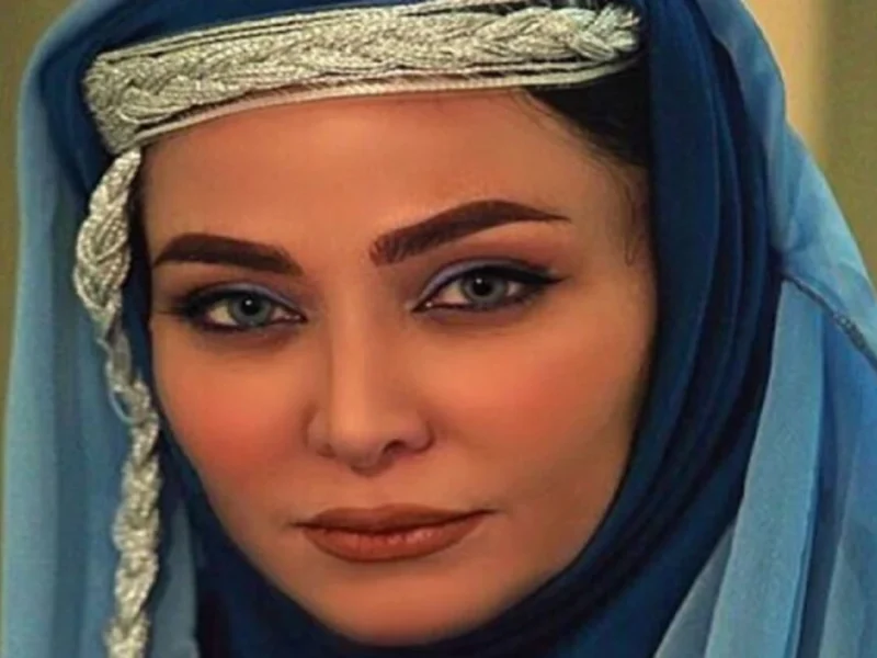 عکس دیدنی از ۱۷ سالگی فقیهه سلطانی که نه فتوشاپ بوده نه جراحی بینی