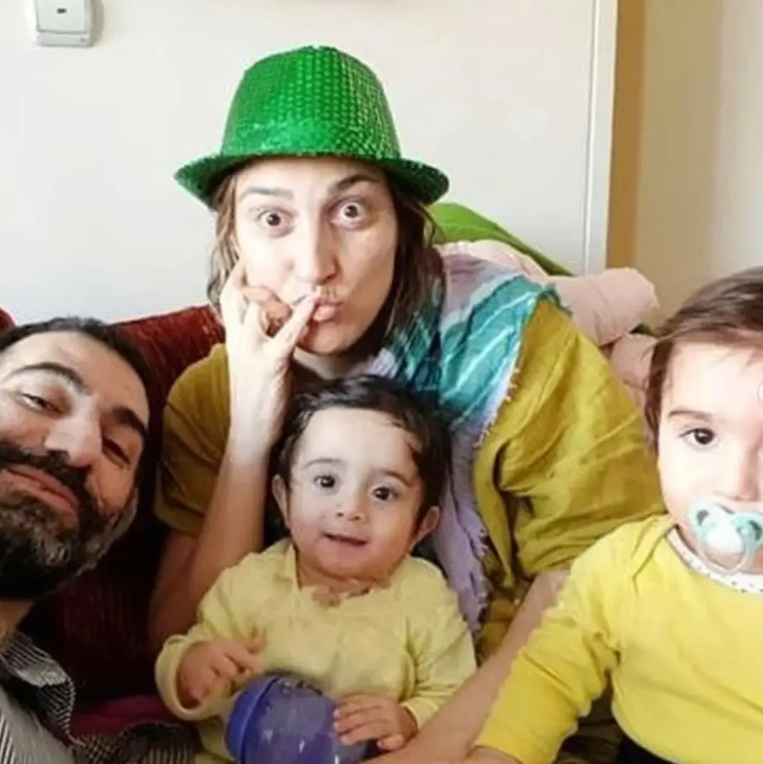 خبر روز | شکل و شمایل جالب «فلامک جنیدی» در سال 91 3 فلامگ edited