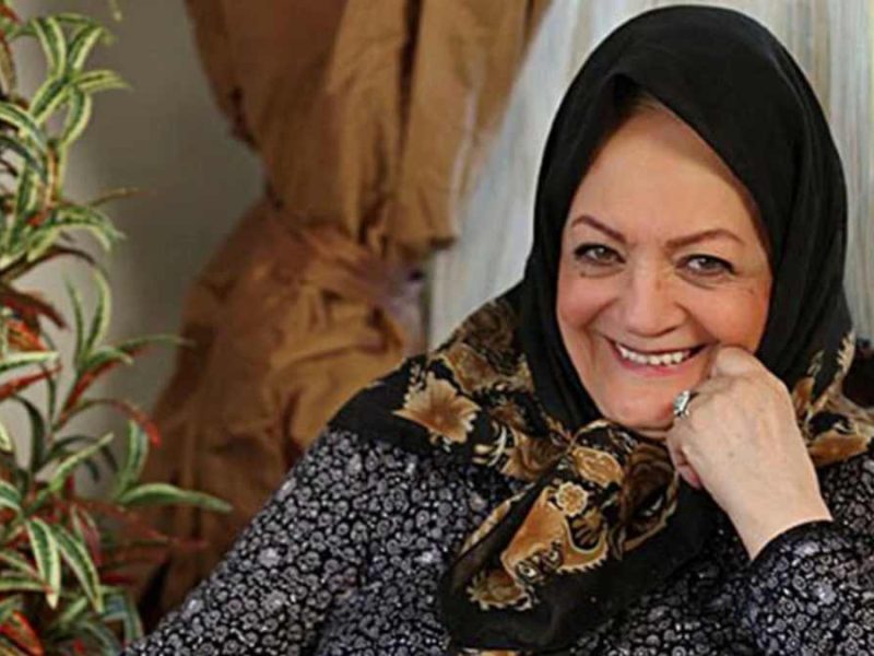 « شهلا ریاحی و احمد قدکچیان» در نمایی از فیلم دختر چوپان؛ سال 32
